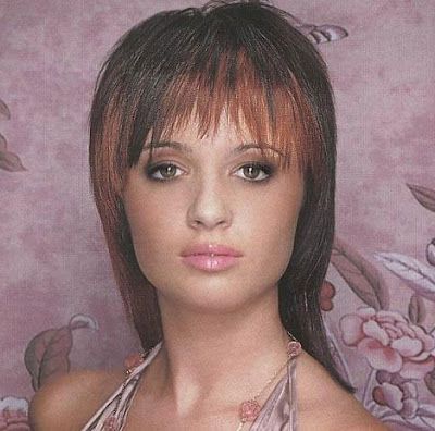 Hair Wallpapper: Layered Hair With Full Bangs Throughout Full Fringe And Face Framing Layers Hairstyles (Photo 20 of 25)
