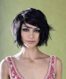 Layered Bob Within Shaggy Bob Hairstyles With Face Framing Highlights (View 25 of 25)