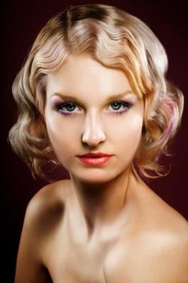 1940s Hairstyles | Hair Styles, Vintage Hairstyles, Oval In Soft Waves And Blunt Bangs Hairstyles (Photo 1 of 25)