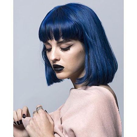 23 Best Short Blue Hair Regarding Stacked Bob Hairstyles With Fringe And Light Waves (View 20 of 25)