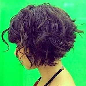 Curly Stacked Bob With Bangs | Short Wavy Hair, Medium In Soft Waves And Blunt Bangs Hairstyles (View 3 of 25)