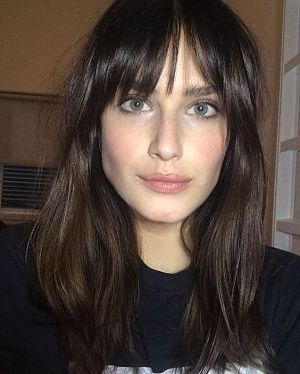 Curtain Bangs: The Low Maintenance Fringe Youve Been Pertaining To Layered Wavy Hairstyles With Curtain Bangs (Photo 12 of 25)