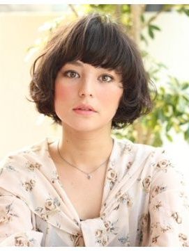Hairstyles With Bangs Pinterest | Japanese #bob #wavy # Throughout Wavy Hairstyles With Layered Bangs (View 20 of 25)
