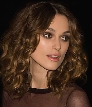 Keira Knightley With Long Curly Hairstyle With Long Curly With Long Wavy Hairstyles With Bangs Style (Photo 6 of 25)