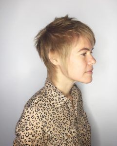 Modern Shaggy Mullet With Blonde Color And Choppy Bangs Throughout Mullet Haircuts With Wavy Bangs (Photo 15 of 25)