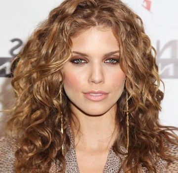 Pin On Curly Hairstyles 2018 Regarding Layered Wavy Hairstyles With Curtain Bangs (View 16 of 25)