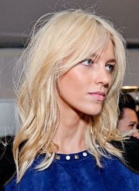Pinherma Minnaard On Hair To Die For | Hair Styles Throughout Layered Wavy Hairstyles With Curtain Bangs (Photo 19 of 25)