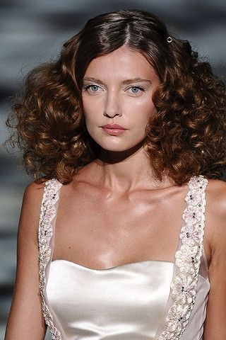 Spring/summer 2011 Runway Curly Hairstyles Intended For Long Hairstyles And Naturally Wavy Bangs (Photo 8 of 25)