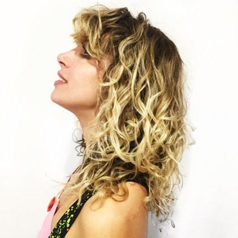 Super Hair Trends Bangs 33 Ideas | Curly Hair Styles In Naturally Wavy Hairstyles With Bangs (Photo 21 of 25)