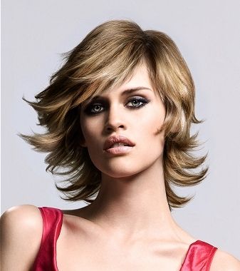 2010 Hairstyles With Bangs Within Current Wavy Side Bang Hairstyles (View 1 of 25)