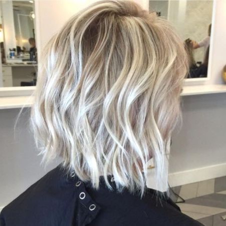 Blonde Textured Choppy Lob Haircut | Choppy Bob Hairstyles, Bobs For With Regard To Most Up To Date Choppy Pixie Haircuts With Blonde Highlights (View 22 of 25)