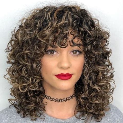 New Haircuts And Hairstyles With Bangs To Try In 2021 2022 With Best And Newest Wavy Side Bang Hairstyles (View 6 of 25)