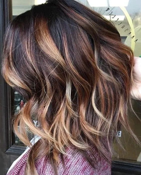 15 Long Bob Balayage Hairstyles For 2022 Within Most Recent Pink Balayage Haircuts For Wavy Lob (View 19 of 25)