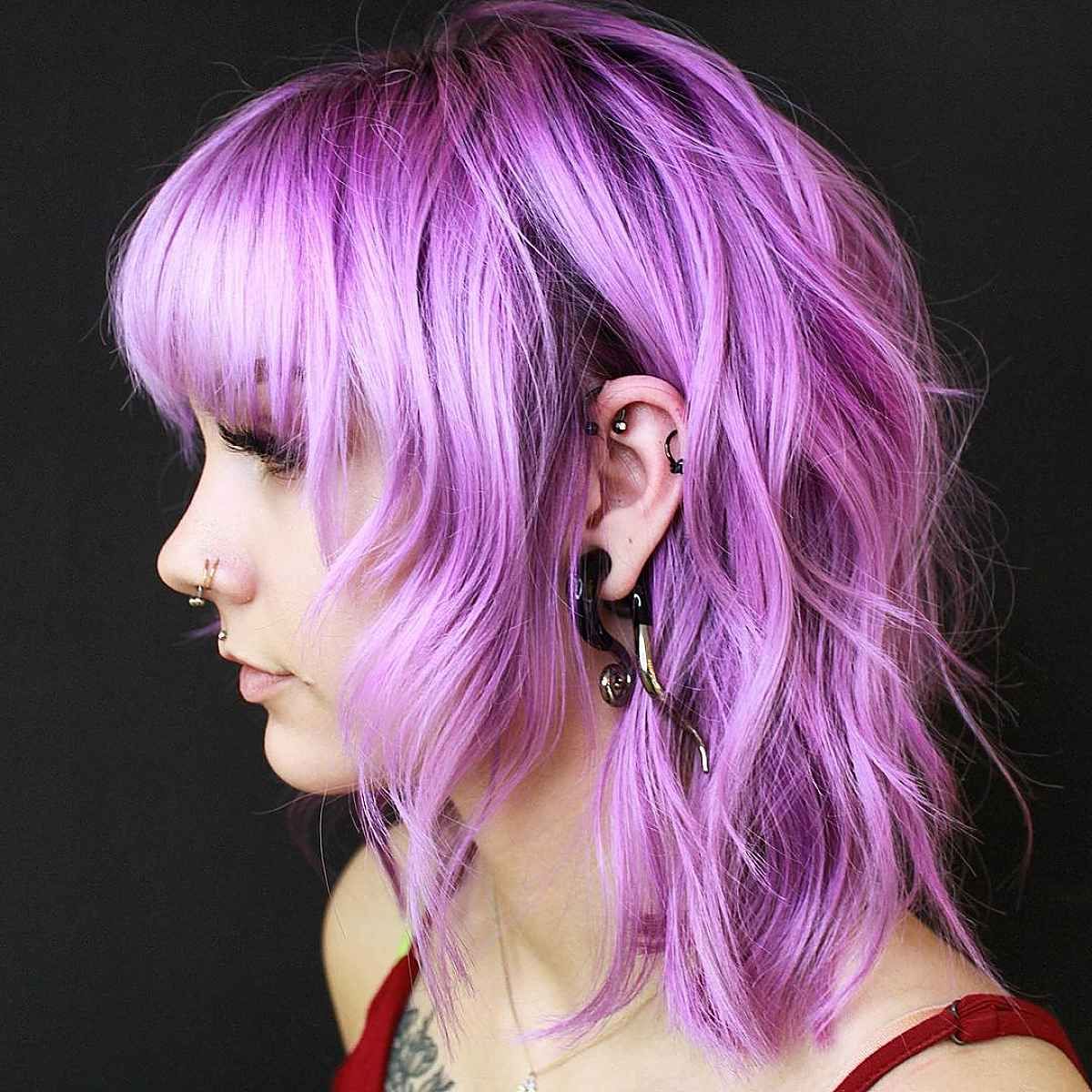 16 Funky Inverted Bob Haircuts You Have To See For Latest Inverted Magenta Lob Haircuts (View 10 of 25)