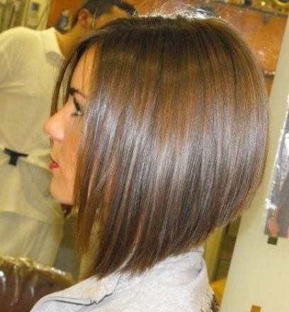 17 Inspiring Angled Bob Hairstyles And Haircuts – Hairstyles Weekly Regarding Best And Newest Straight Angled Bob Haircuts (View 2 of 25)