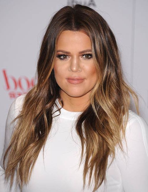 20 Best Middle Part Hairstyles For Women To Try In 2022 Intended For 2018 Middle Parted Medium Length Hairstyles (Photo 21 of 25)