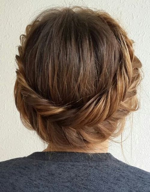 20 Easy And Pretty Updo Hairstyles For Mid Length Hair – Styles Weekly Throughout Best And Newest Medium Hair Updos Hairstyles (View 16 of 25)