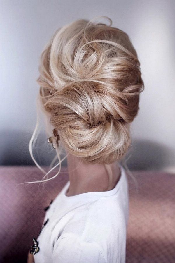 20 Trendy Low Bun Wedding Updos And Hairstyles 2023 Intended For Latest Updos Hairstyles Low Bun Haircuts (View 19 of 25)