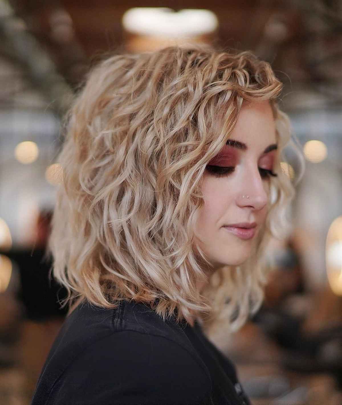 21 Stunning Long Curly Bob Haircuts – The Curly Lob Inside 2018 Curly Lob Haircuts With Feathered Ends (View 7 of 25)