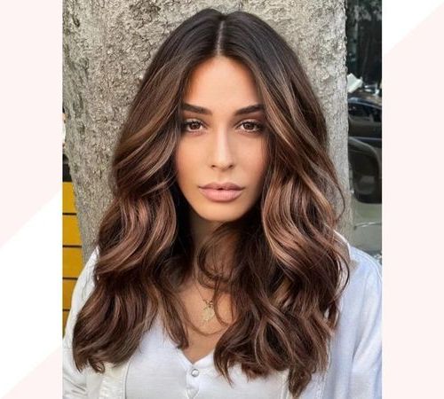 25 Gorgeous Chocolate Brown Balayage Hairstyles – 2022 Inside Most Popular Wavy Chocolate Lob Haircuts (Photo 24 of 25)
