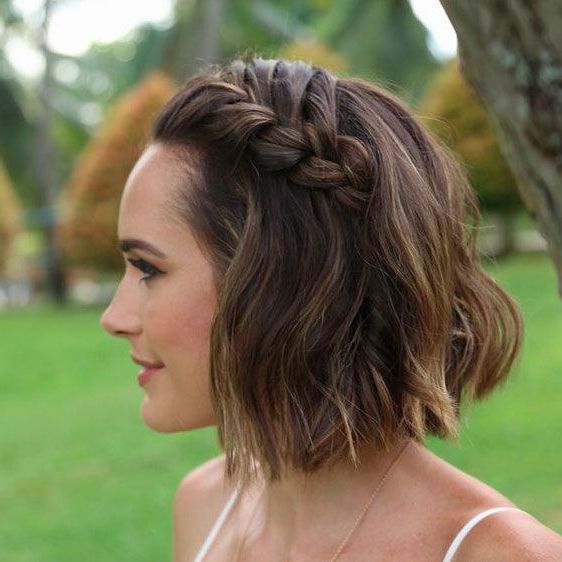 25+ Hairstyles To Do With Short Hair Throughout Sophisticated Short Hairstyles With Braids (View 22 of 25)