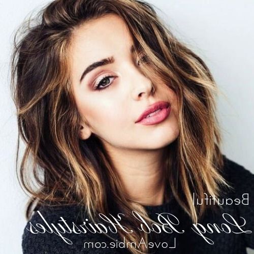 27 Best Long Bob (lob) Hairstyles (2022 Guide) Regarding Most Up To Date Wavy Lob Haircuts With Caramel Highlights (View 9 of 25)