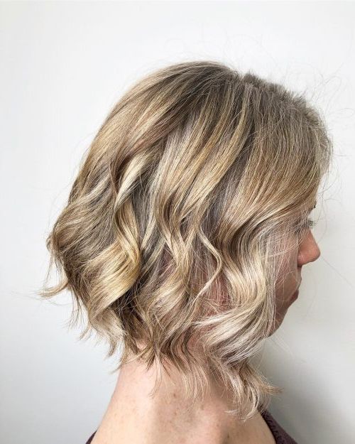 32 Best Blonde Bob Hairstyles & Blonde Lobs For 2022 In Recent Shoulder Length Blonde Bob Haircuts (View 21 of 25)