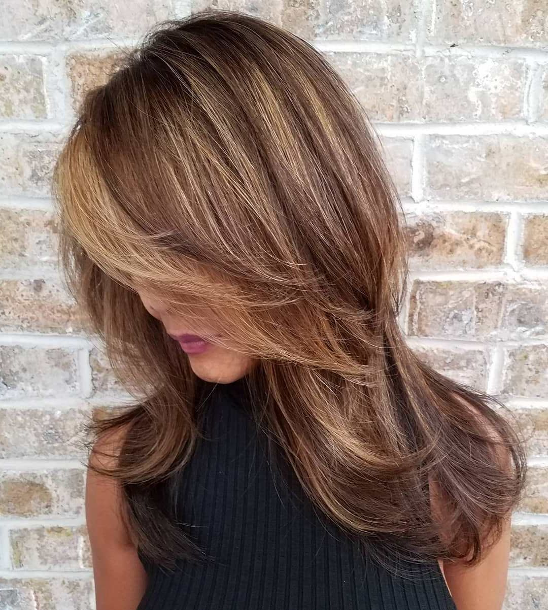 40 Trendy Hairstyles And Haircuts For Long Layered Hair To Rock In 2022 With Newest Textured Layers Haircuts (View 9 of 25)
