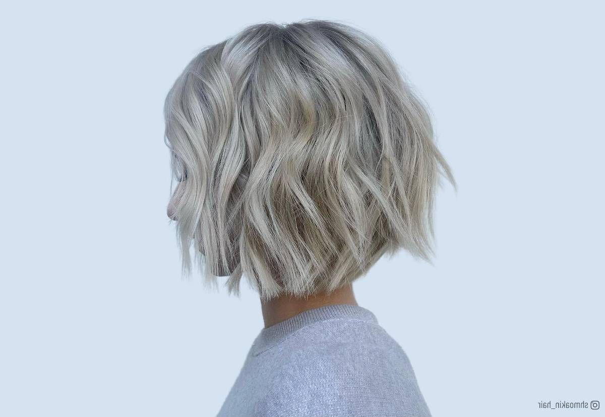 46 Cute Wavy Bob Hairstyles That Are Easy To Style Throughout Wavy Layered Bob Hairstyles (View 13 of 25)