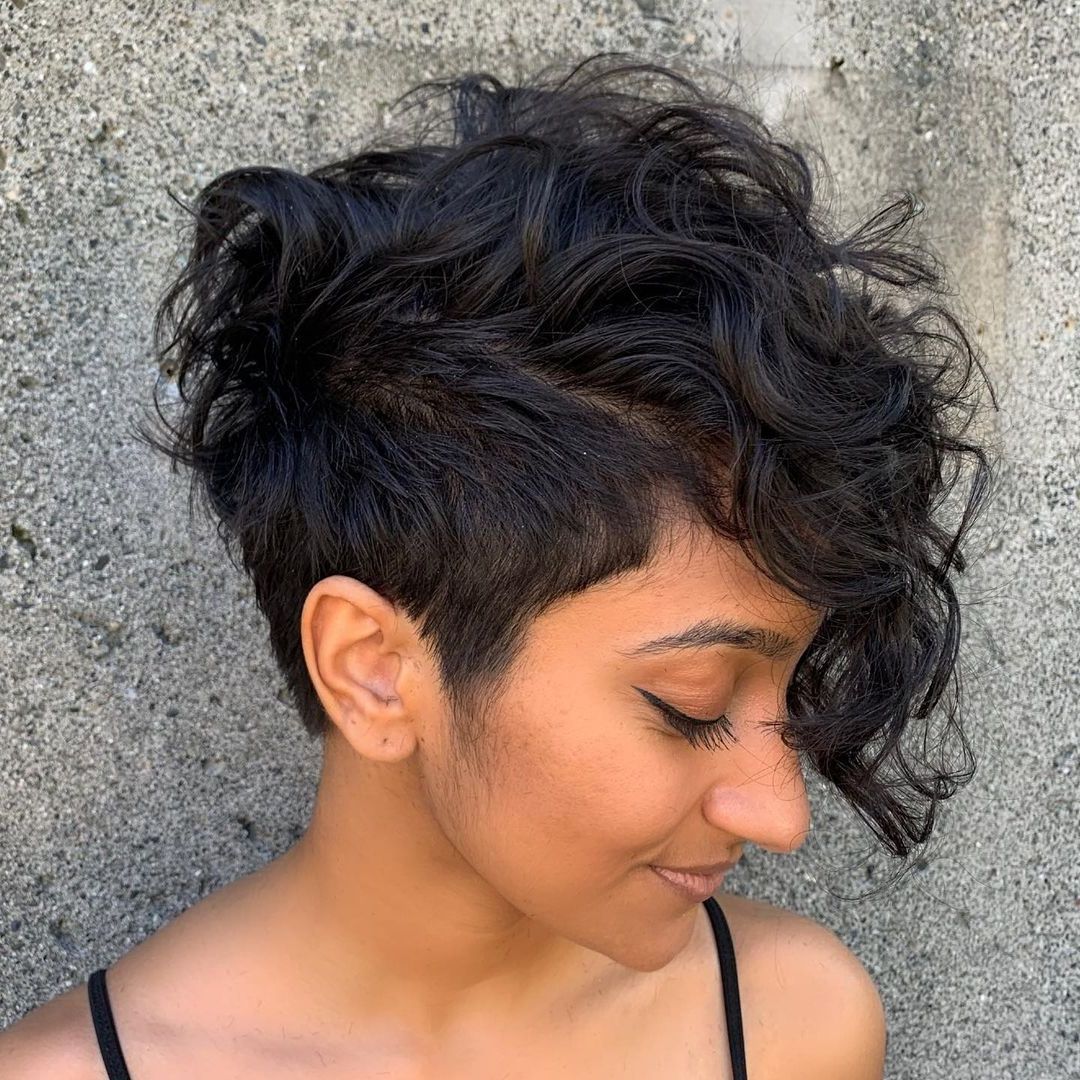 46 Most Popular Short Wavy Hair Styles & Haircuts Right Now Inside Short Wavy Bob Hairstyles (View 20 of 25)
