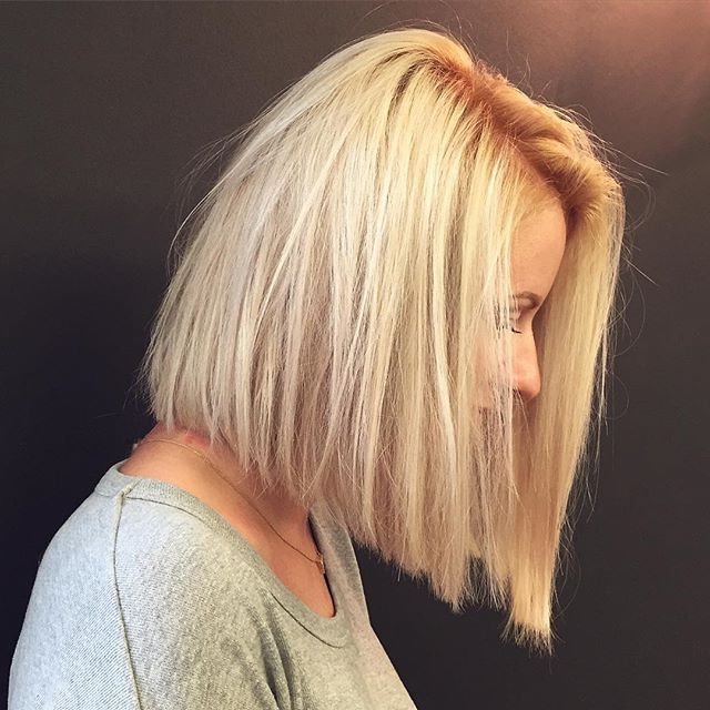 50 Amazing Blunt Bob Hairstyles 2022 – Hottest Mob & Lob Hair Ideas –  Styles Weekly With Regard To Latest Blunt Beige Blonde Lob Haircuts (Photo 23 of 25)
