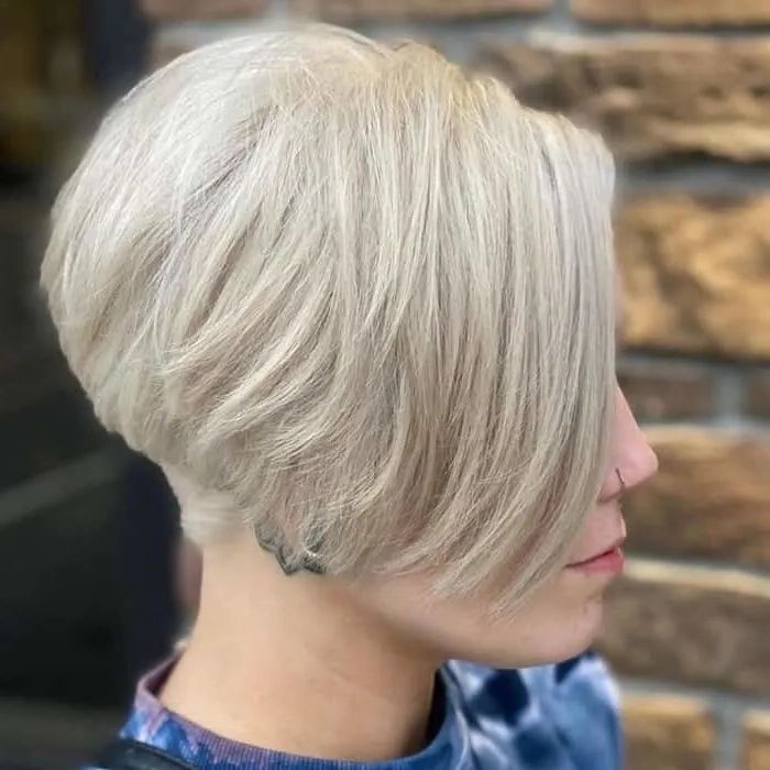 50 Cute & Youthful Blonde Bob Haircuts For 2022 Inside Most Recently Icy Blonde Inverted Bob Haircuts (View 17 of 25)