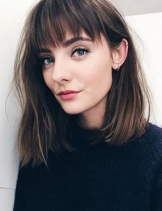 50 Effortless Long Bobs With Side Bangs For 2022 – Hairstyle Camp In One Length Bob Hairstyles With Long Bangs (Photo 21 of 25)