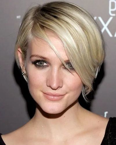 50 Hottest Long Pixie Cuts To Copy In 2022 Pertaining To Side Swept Long Layered Pixie Hairstyles (Photo 25 of 25)