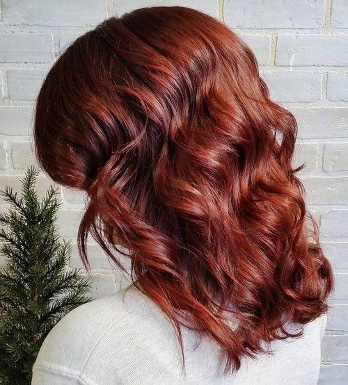 60 Auburn Hair Colors To Emphasize Your Individuality | Hair Color Auburn,  Color Melting Hair, Auburn Hair Regarding Most Popular Messy Auburn Waves Haircuts (View 2 of 25)