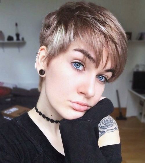 60 Hottest Pixie Haircuts 2022 – Classic To Edgy Pixie Hairstyles For Women With Side Swept Long Layered Pixie Hairstyles (Photo 22 of 25)