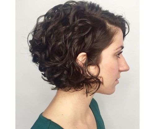 61 Stunning Short Curly Hairstyles For Women – 2022 In Short Hairstyles With Loose Curls (View 17 of 25)