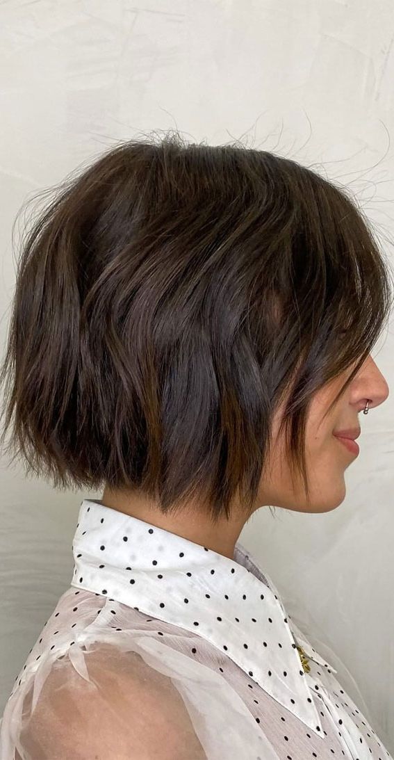 Best Haircuts & Hairstyles To Try In 2021 : Short Wavy Bob Haircut With Short Wavy Bob Hairstyles (Photo 24 of 25)