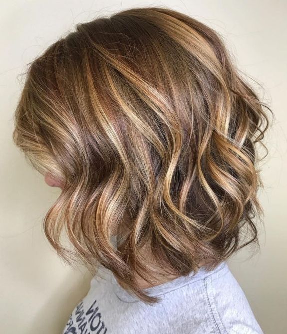 Chocolate And Caramel Wavy Lob | Thin Hair Haircuts, Hair Styles, Brown  Hair With Blonde Highlights Regarding Best And Newest Wavy Chocolate Lob Haircuts (View 3 of 25)