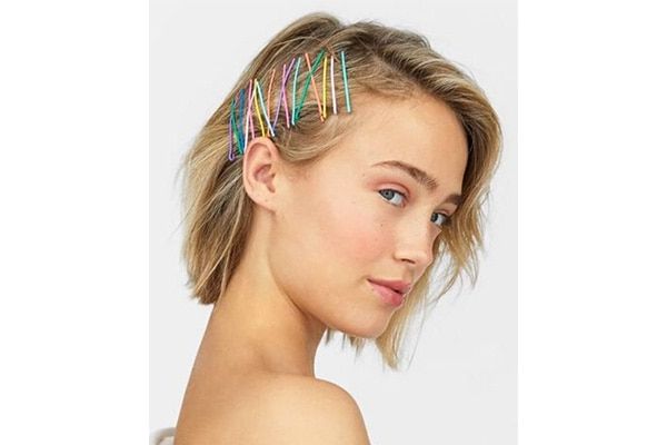 Cute And Stylish Bobby Pin Hairstyles | Be Beautiful India Pertaining To Brush Up Hairstyles With Bobby Pins (View 5 of 25)