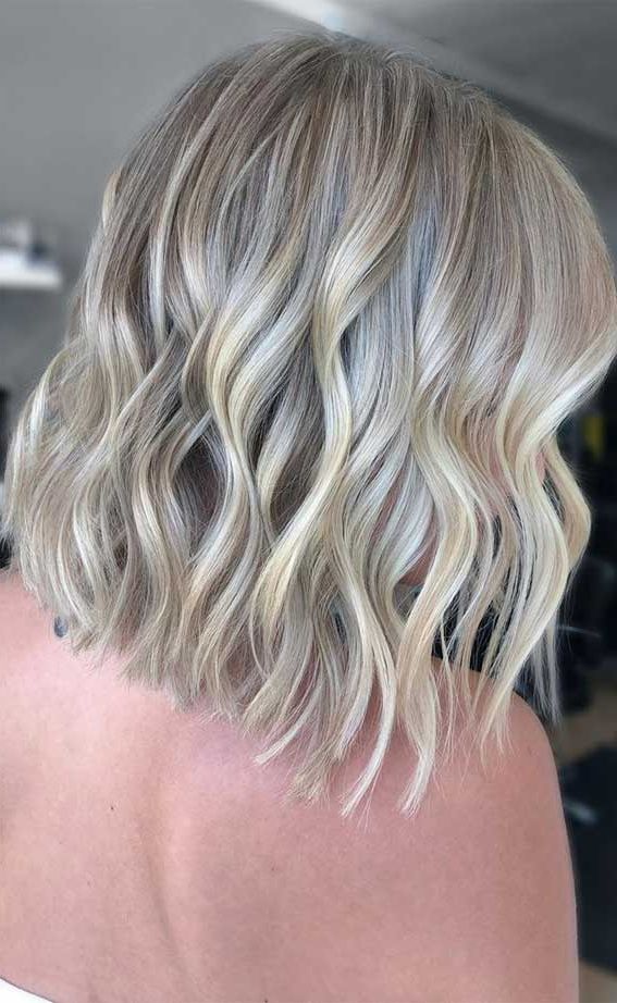 Cute Lob Vs Bob Haircuts & Hairstyles In 2020 1 – Fab Mood | Wedding  Colours, Wedding Themes, Wedding Colour Palettes Throughout Most Recently Lob Haircuts With Ash Blonde Highlights (View 22 of 25)