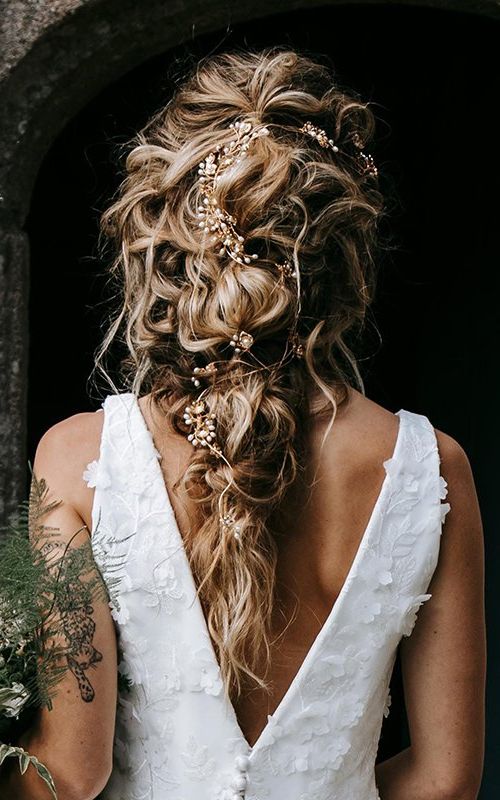 Fall Wedding Hairstyles: Charming Looks For 2022/23 [guide & Faqs] With Most Popular Autumn Inspired Hairstyles (View 8 of 25)