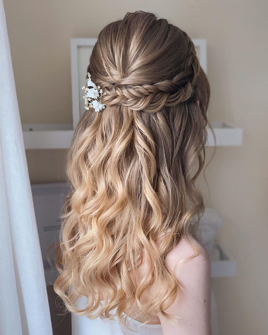 Half Up Half Down Wedding Hairstyles 2022/23 Guide: 70+ Looks Pertaining To Latest Braided Half Up Knot Hairstyles (View 25 of 25)