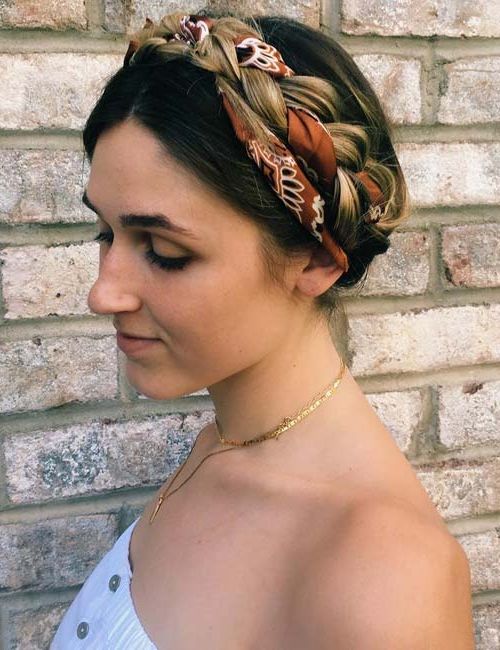 How To Wrap Hair In A Scarf – 25 Awesome Ways To Style Pertaining To Short Hairstyles With Hair Scarf (View 21 of 25)