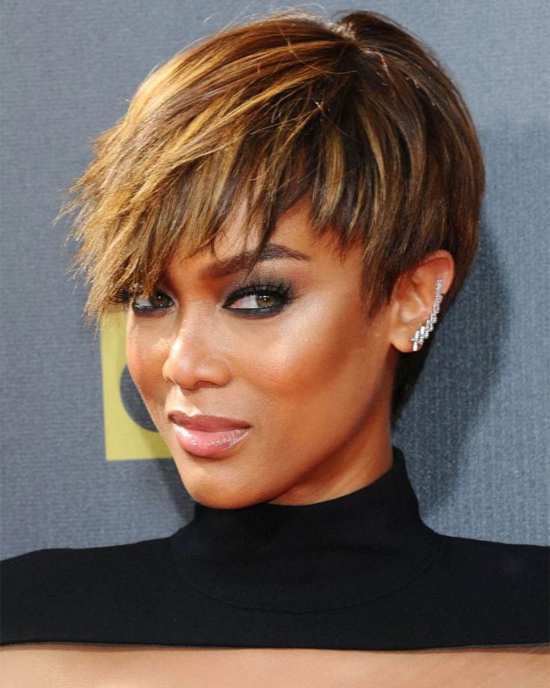 Short Haircuts And Hairstyles For Thick Hair With Deep Asymmetrical Short Hairstyles For Thick Hair (View 11 of 25)