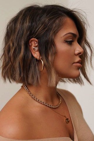 Side Part Bob Haircut Inspiration | Glamour Within Side Parted Blunt Bob Hairstyles (View 10 of 25)