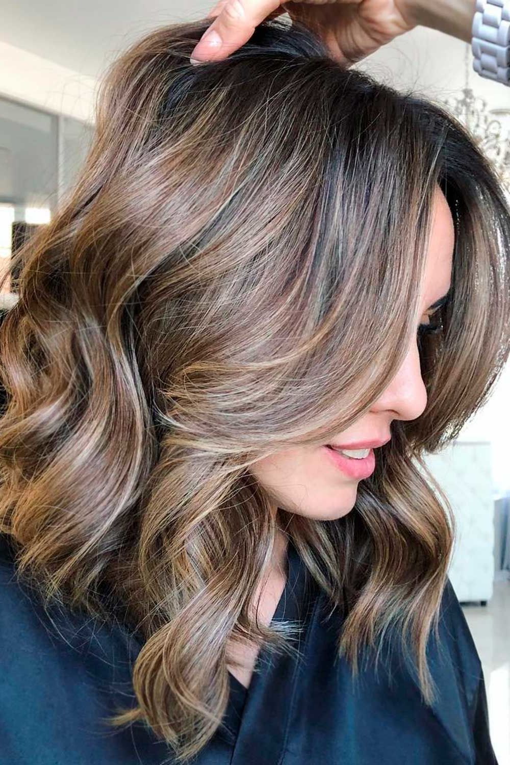 Untraditional Lob Haircut Ideas To Give A Try | Lovehairstyles Intended For Most Recently Layered Wavy Lob Haircuts (Photo 24 of 25)