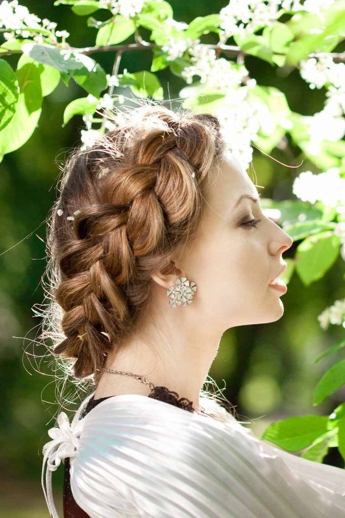 15 Fabulous Halo Braid Ideas To Opt For | Lovehairstyles Inside Elegant Braided Halo (View 17 of 25)