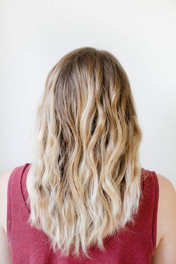 15 Ways To Get Beach Waves (even For Short Hair!) | Hello Glow Throughout Medium Length Beach Waves (Photo 22 of 25)