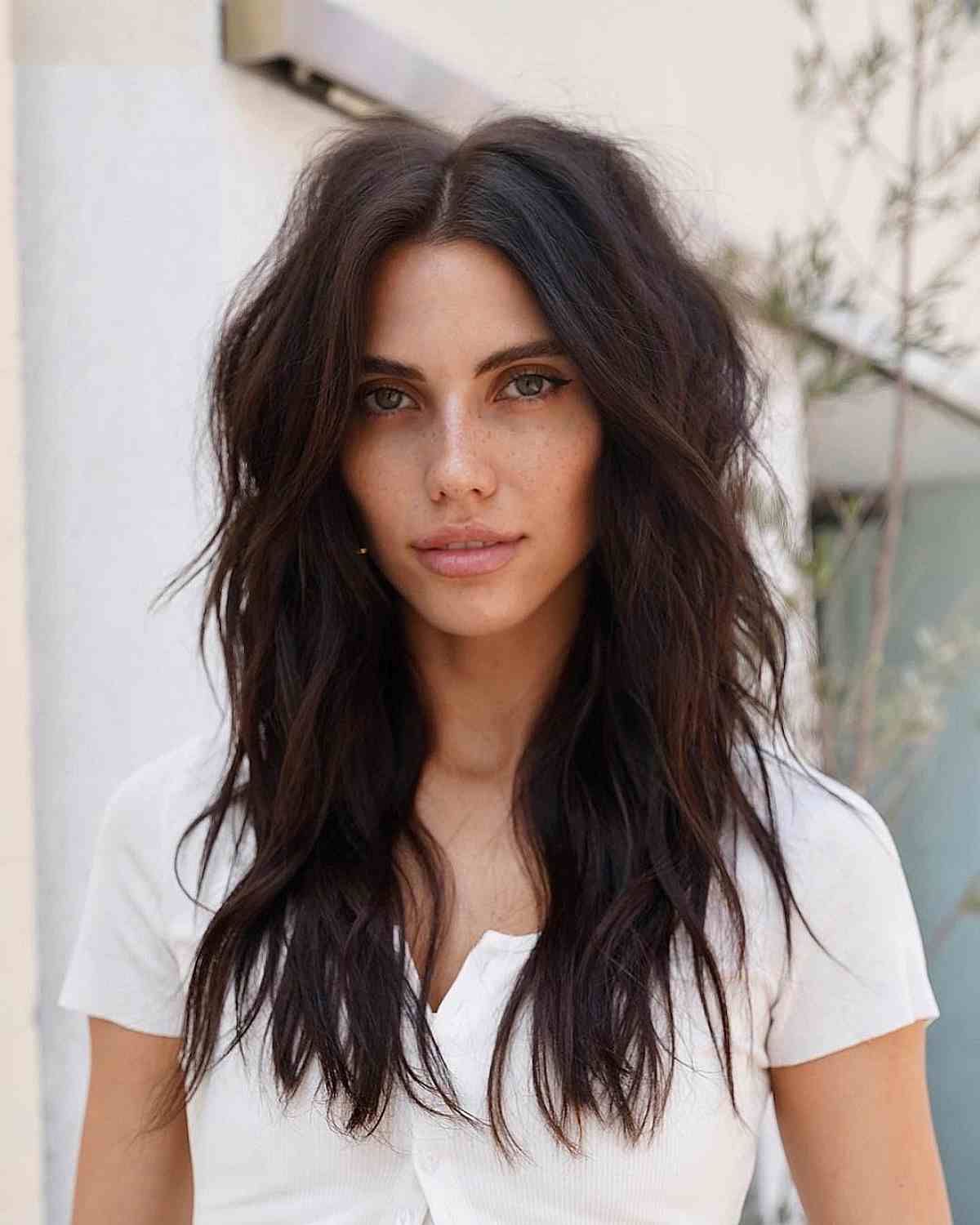 22 Of The Best Medium Long Hairstyles For 2023 Inside Chest Length Wavy Haircut (Photo 15 of 25)